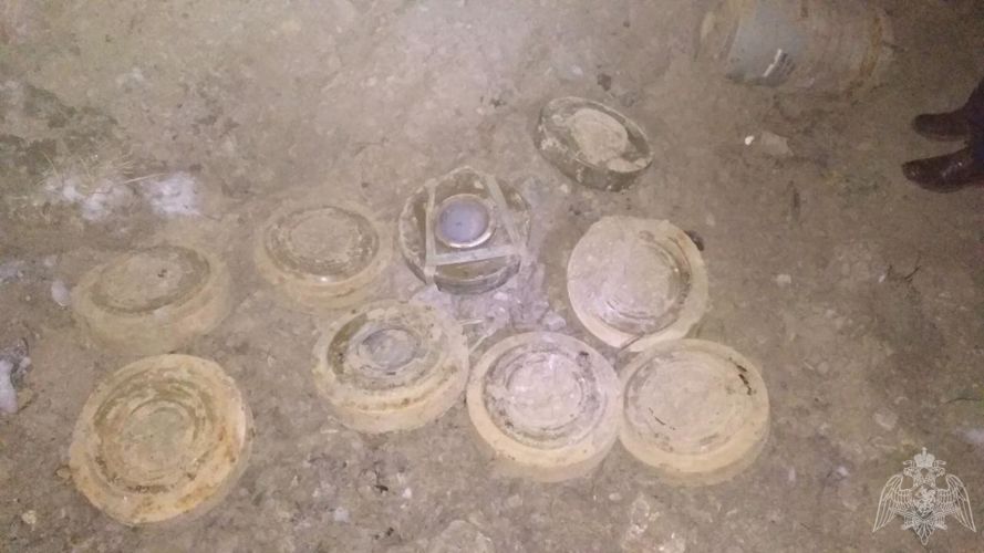 Взрывотехники карельского ОМОН обследовали найденные гражданами подозрительные предметы