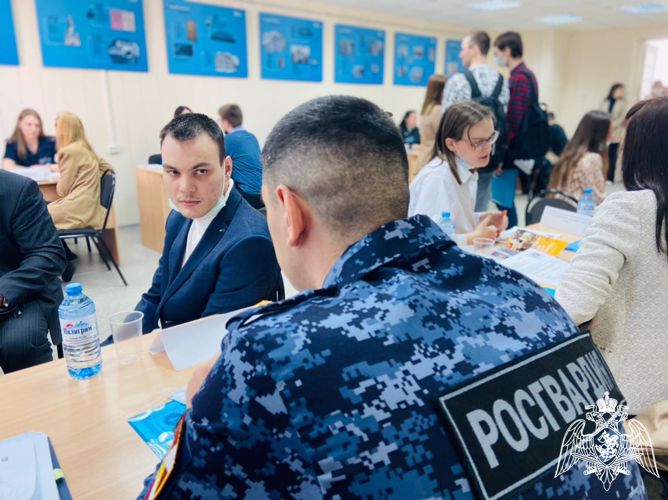 Представители Росгвардии приняли участие в Дне работодателя «Юркарьера-2022» в Петрозаводском государственном университете