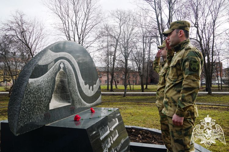 Карельские росгвардейцы почтили память ликвидаторов Чернобыльской катастрофы
