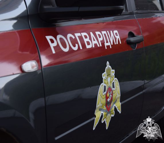 Росгвардейцы задержали агрессивную жительницу Карелии