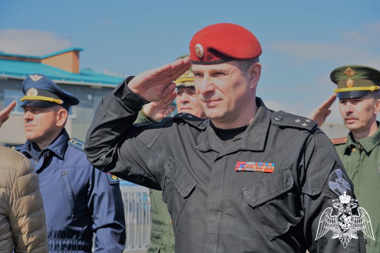 Спецназ Росгвардии протестировал карельскую молодежь на выносливость (ВИДЕО)