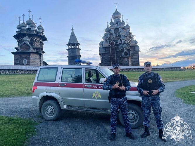 Охраняющие музей-заповедник Кижи росгвардейцы предотвратили пожар