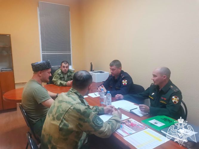 В территориальном управлении Росгвардии обсудили взаимодействие с петрозаводскими казаками