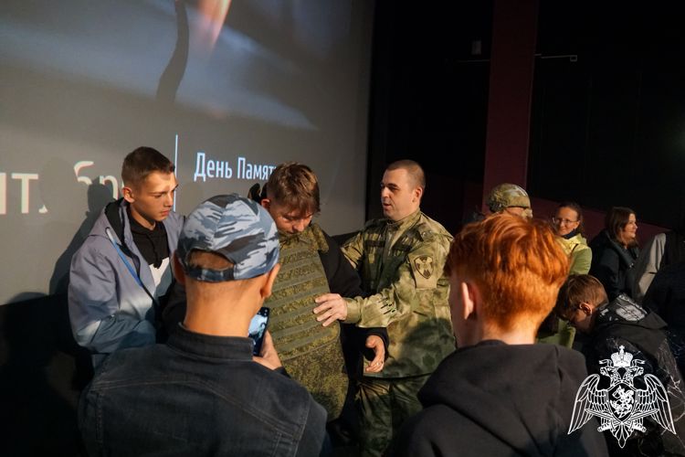 Представители Росгвардии встретились с карельской молодежью в преддверии Дня солидарности в борьбе с терроризмом