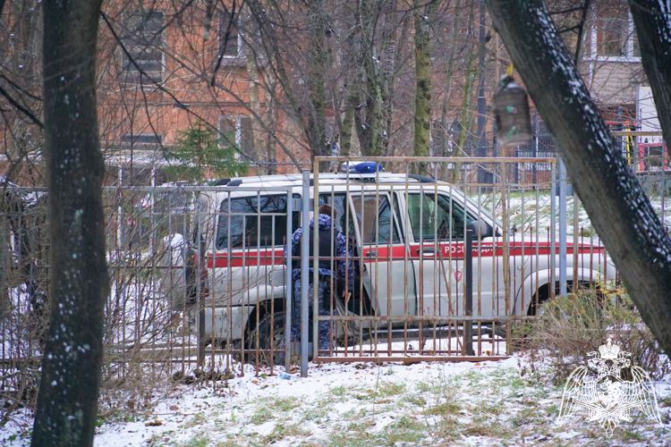 Росгвардия провела тренировку в одной из школ Петрозаводска