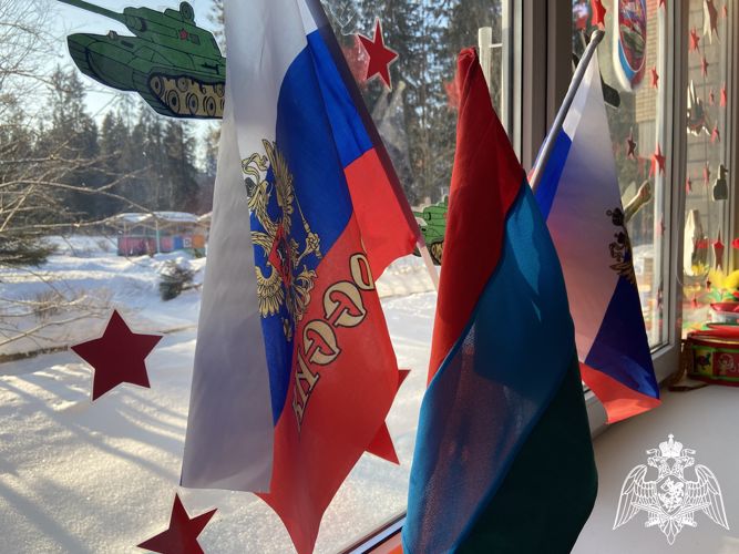 Офицер карельского СОБР вместе с дошколятами принял участие в тематическом квесте (ВИДЕО)