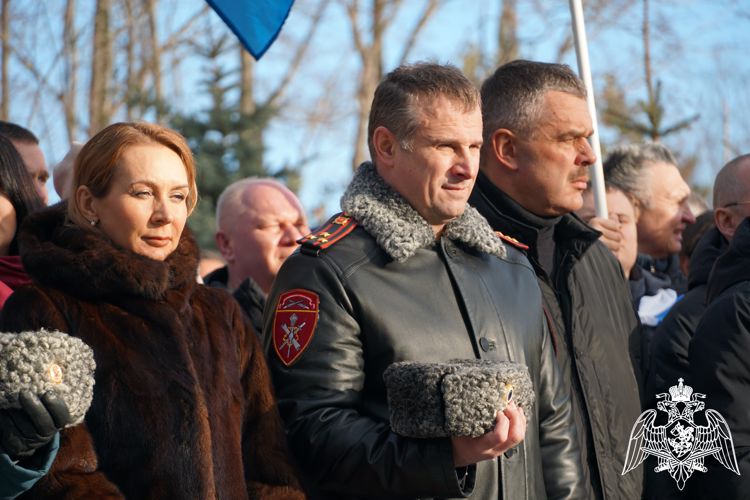 Руководитель регионального управления Росгвардии почтил память павших воинов-афганцев (ВИДЕО)