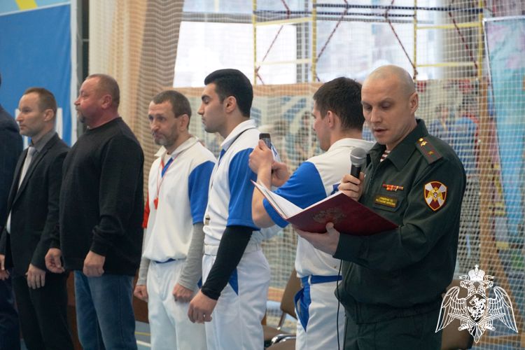 Офицеры Росгвардии приняли участие в проведении ежегодного турнира по самбо среди допризывной молодежи Карелии