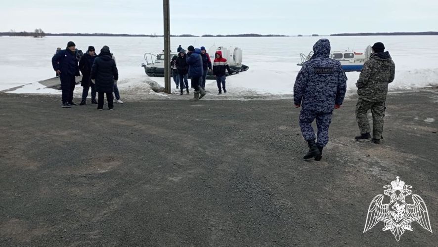 Росгвардейцы обеспечили безопасность детей из ЛНР, посетивших остров Кижи