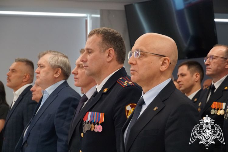 Росгвардейцам Карелии вручили госнаграды в День войск национальной гвардии РФ