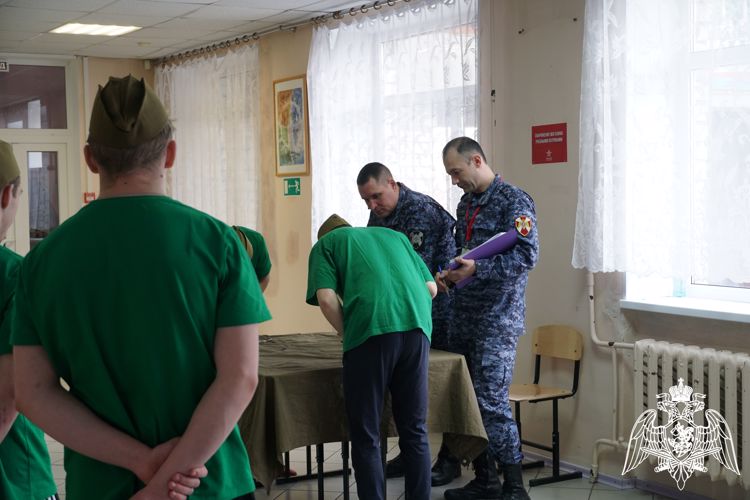 В Карелии росгвардейцы оказали содействие в проведении спартакиады молодежи допризывного возраста (видео)