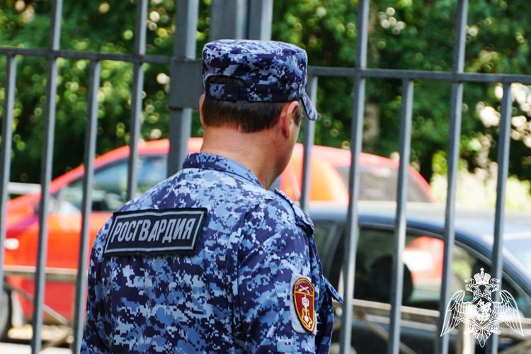 Несколько нарушителей были задержаны росгвардейцами в торговых заведениях Карелии