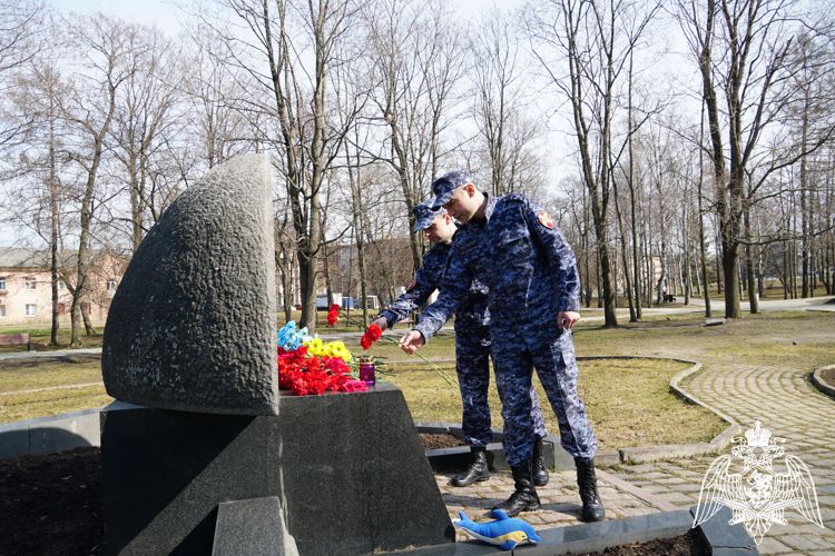 Росгвардейцы из Карелии почтили память жертв чернобыльской катастрофы