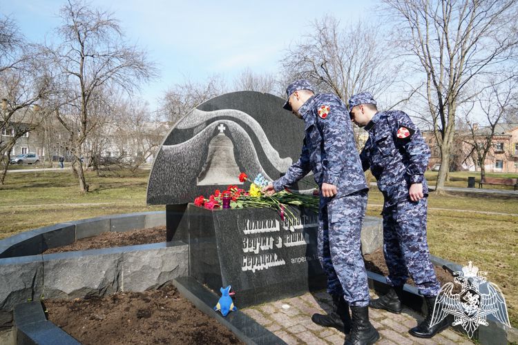 Росгвардейцы из Карелии почтили память жертв чернобыльской катастрофы
