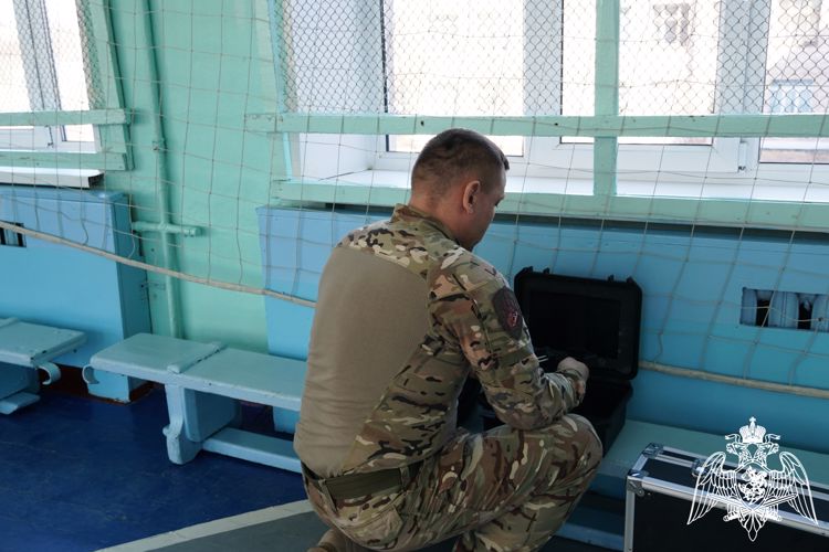 Сотрудники карельского СОБР «Карху» провели спортивное мероприятие для школьников