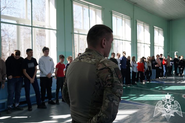 Сотрудники карельского СОБР «Карху» провели спортивное мероприятие для школьников