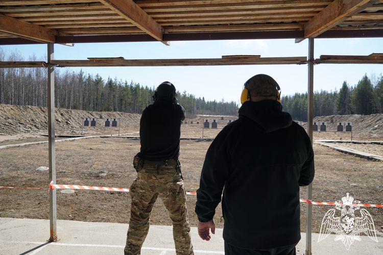 В региональном управлении Росгвардии прошел чемпионат по стрельбе из боевого ручного стрелкового оружия (видео)