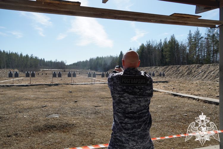 В региональном управлении Росгвардии прошел чемпионат по стрельбе из боевого ручного стрелкового оружия (видео)