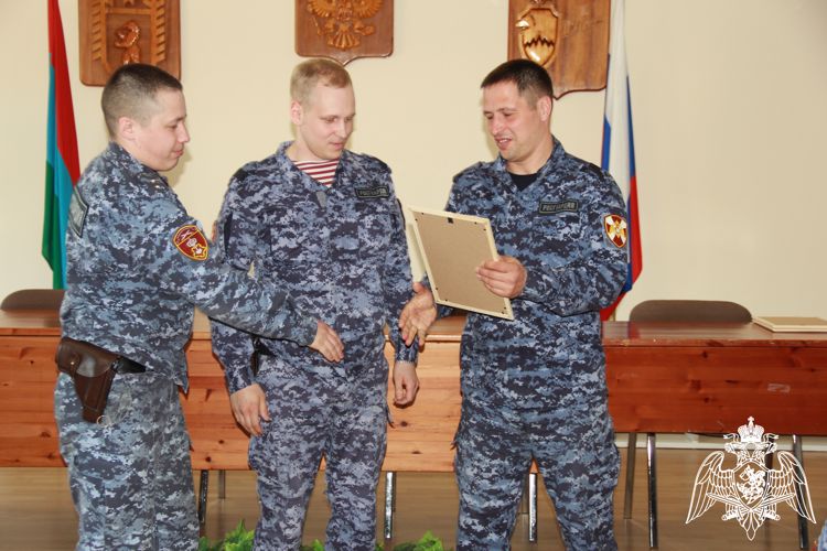 Представители Петрозаводского отдела вневедомственной охраны одержали победу в конкурсе профессионального мастерства