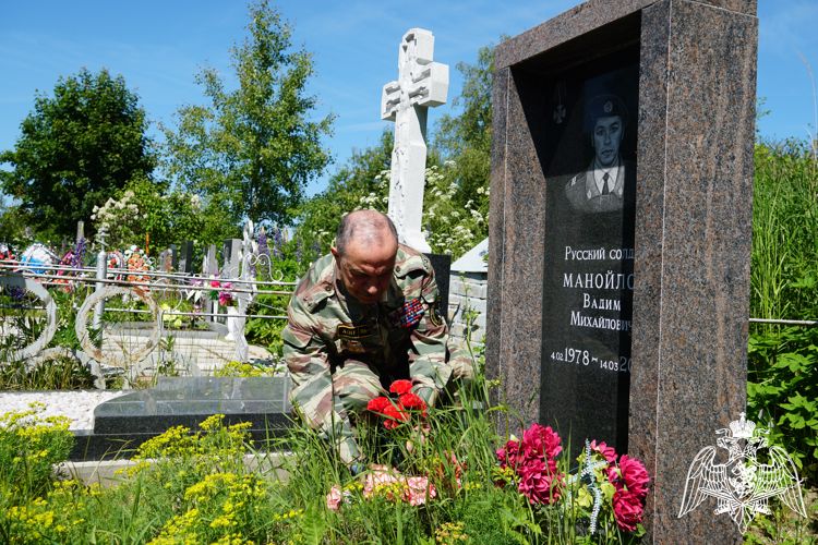 Ветераны почтили погибших сослуживцев, совершив автопробег Санкт-Петербург-Карелия