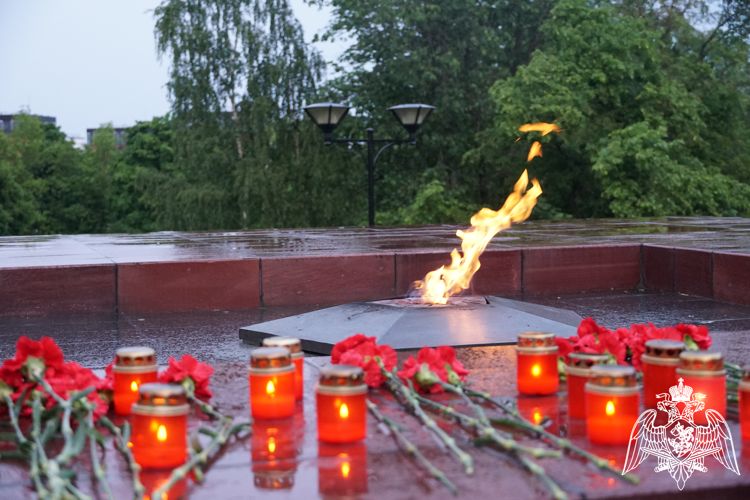 В Карелии руководство Росгвардии приняло участие в акции «Свеча памяти» (видео)
