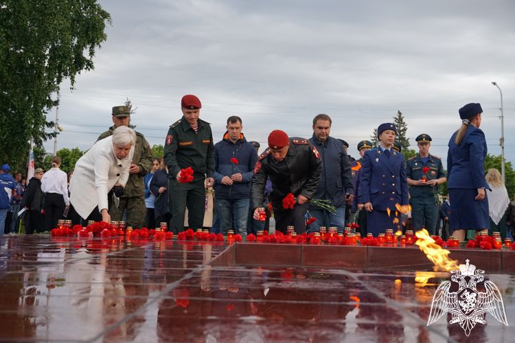 В Карелии руководство Росгвардии приняло участие в акции «Свеча памяти» (видео)