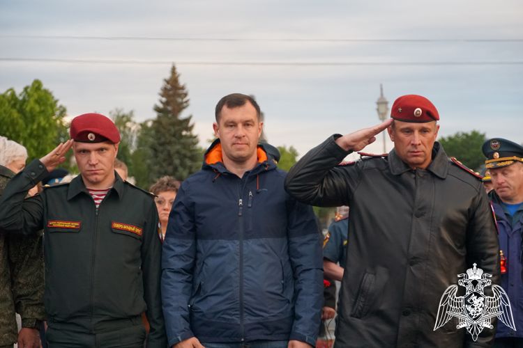 В Карелии руководство Росгвардии приняло участие в акции «Свеча памяти» (видео)