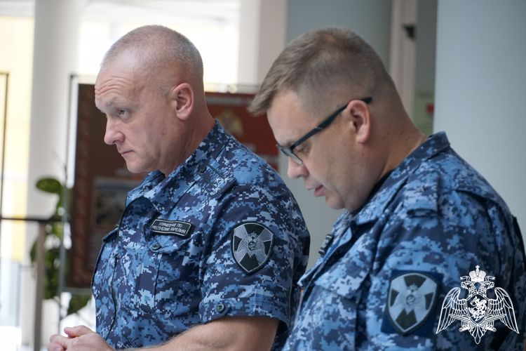 В Карелии руководство Росгвардии обсудило с личным составом вопрос комплектования войсковых частей Мариуполя и Донецка