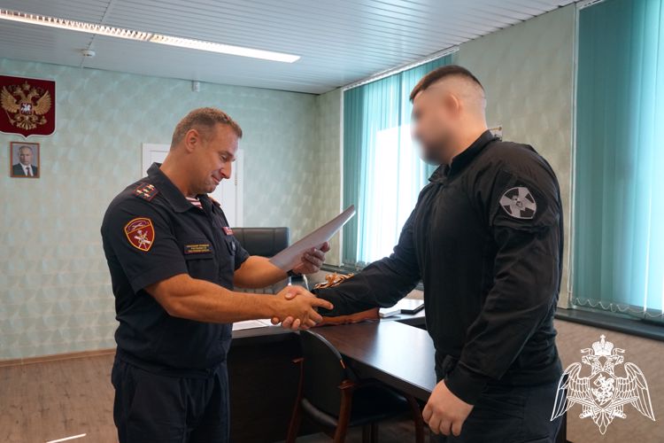 Руководитель территориального управления Росгвардии наградил победителей Чемпионата СЗО по самбо