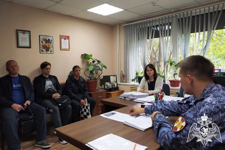 В районах Карелии прошли ярмарки вакансий при участии Росгвардии