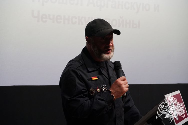 Карельские росвардейцы посетили кинолекторий, посвященный Дню памяти жертв терроризма