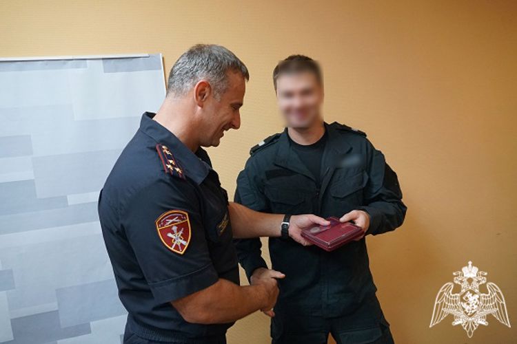 Вручены госнаграды карельским росгвардейцам, отличившимся в ходе специальной военной операции