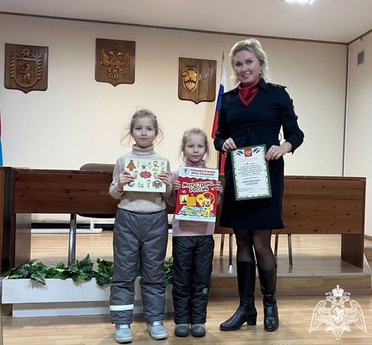 Во вневедомственной охране Росгвардии подвели итоги конкурса детской праздничной открытки «Всегда на страже!»
