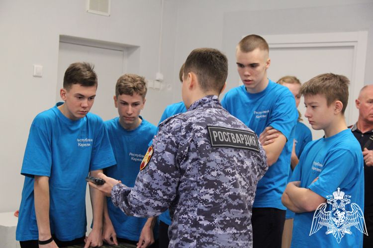 Офицер Росгвардии принял участие в судействе военно-патриотической игры «Патриот» (видео)