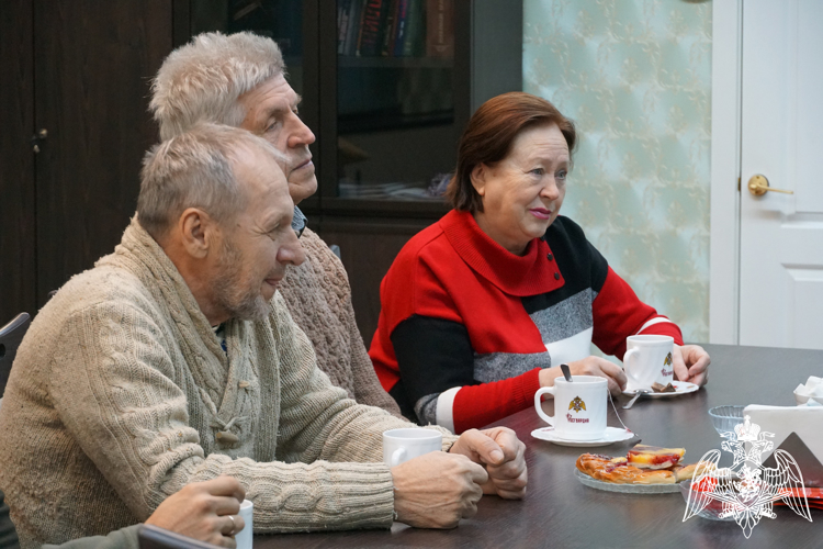 В Карелии руководство Росгвардии встретилось с семьями погибших боевых товарищей 