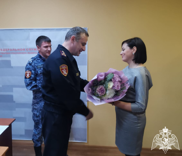В Карелии начальник регионального управления Росгвардии поздравил психологов с профессиональным праздником