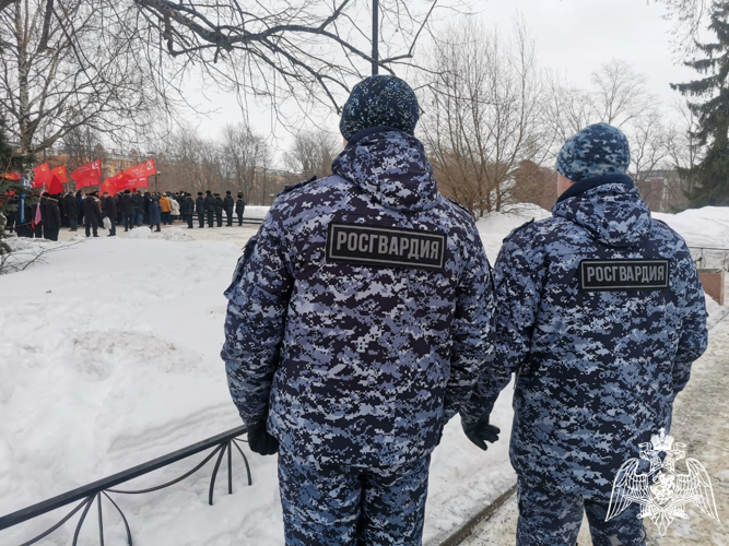 В столице Карелии росгвардейцы обеспечили правопорядок в День защитника Отечества