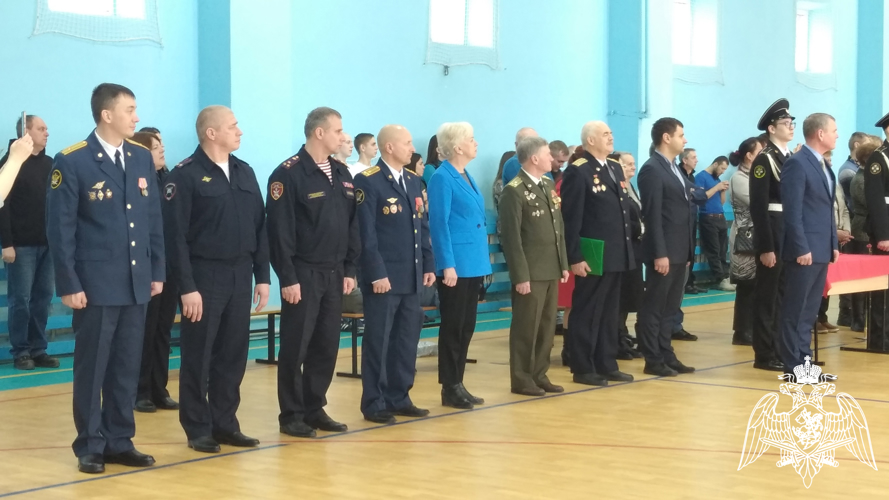 Руководство территориального управления Росгвардии поздравило карельских кадетов с принятием присяги