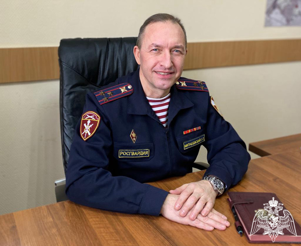 Сотрудники лицензионно-разрешительной службы Росгвардии отмечают профессиональный праздник 