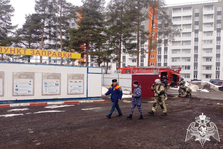 В Карелии на базе Росгвардии прошли межведомственные учения по ликвидации пожара