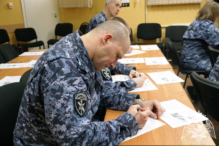 Карельские росгвардейцы присоединились к акции «Диктант Победы»