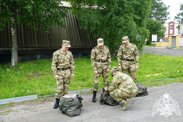 Призывники из Карелии отправились служить в воинские части Северо-Западного округа Росгвардии (видео)