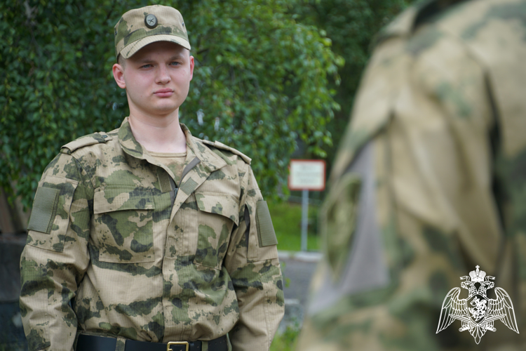 Призывники из Карелии отправились служить в воинские части Северо-Западного округа Росгвардии (видео)