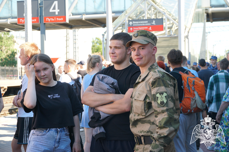 Призывники из Карелии отправились служить в воинские части Северо-Западного округа Росгвардии (видео)