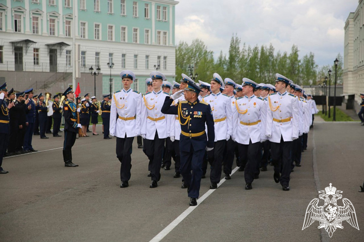 Руководство Росгвардии приняло участие в праздновании Дня образования Петрозаводского президентского кадетского училища