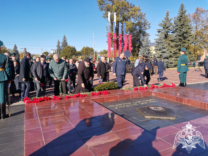 В Карелии руководство Росгвардии приняло участие в мероприятиях по случаю годовщины освобождения республики от фашистских захватчиков
