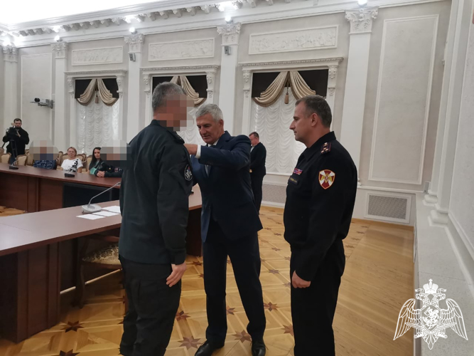 Карельским росгвардейцам вручены госнаграды за участие в СВО