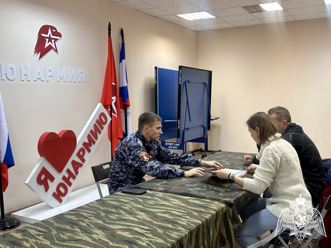 Заместитель начальника территориального управления Росгвардии встретился с руководителем  штаба «Юнармии»