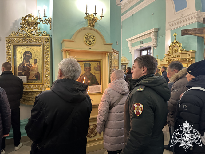 Офицер Росгвардии принял участие в праздничных мероприятиях посвященных Дню народного единства
