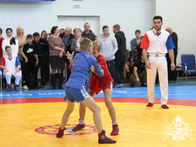 Руководитель регионального управления Росгвардии посетил чемпионат Карелии по самбо
